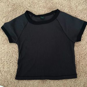 Black Cropped top